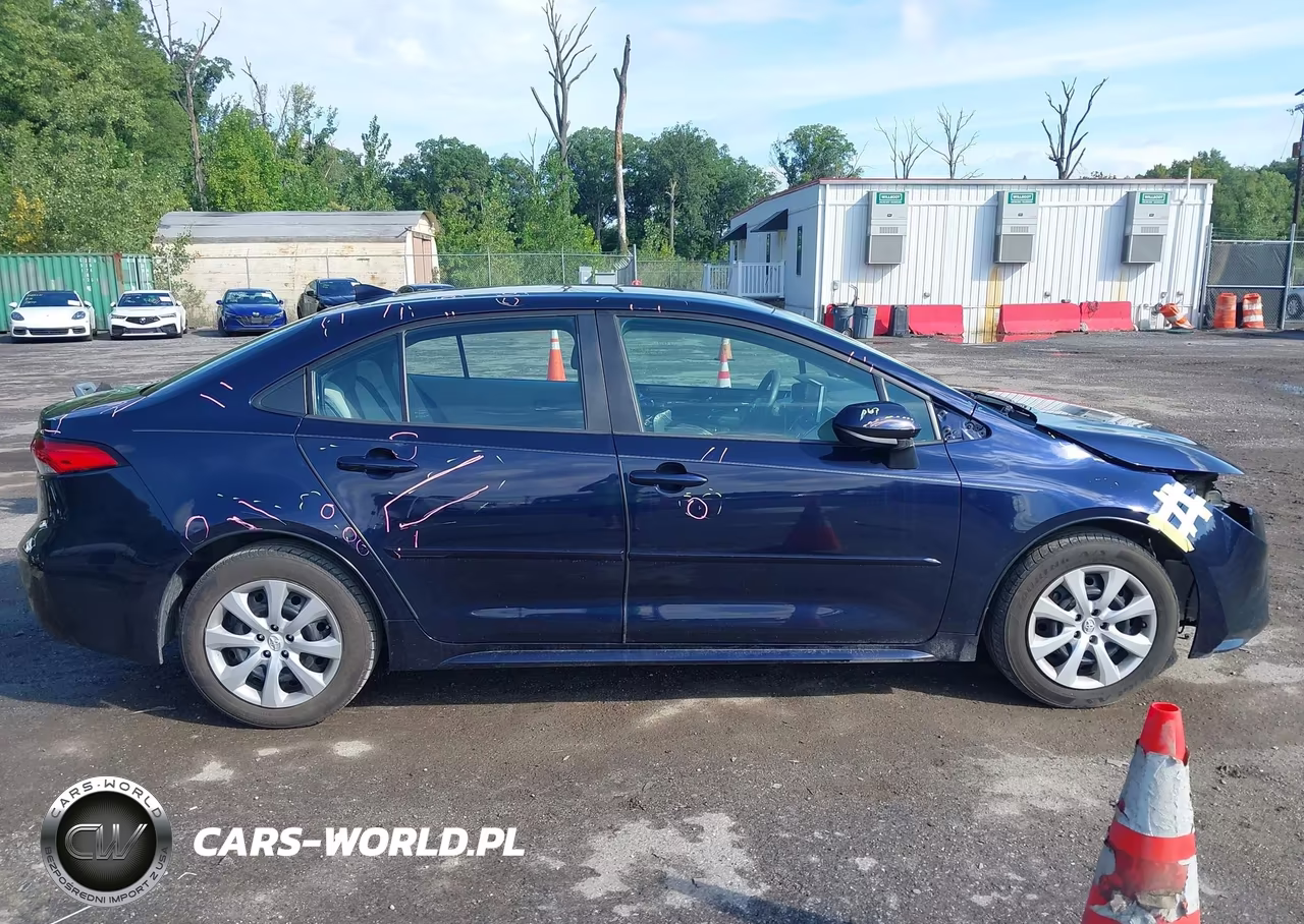 2020 Toyota Corolla Le VIN:5YFEPRAE5LP029794 - 13
