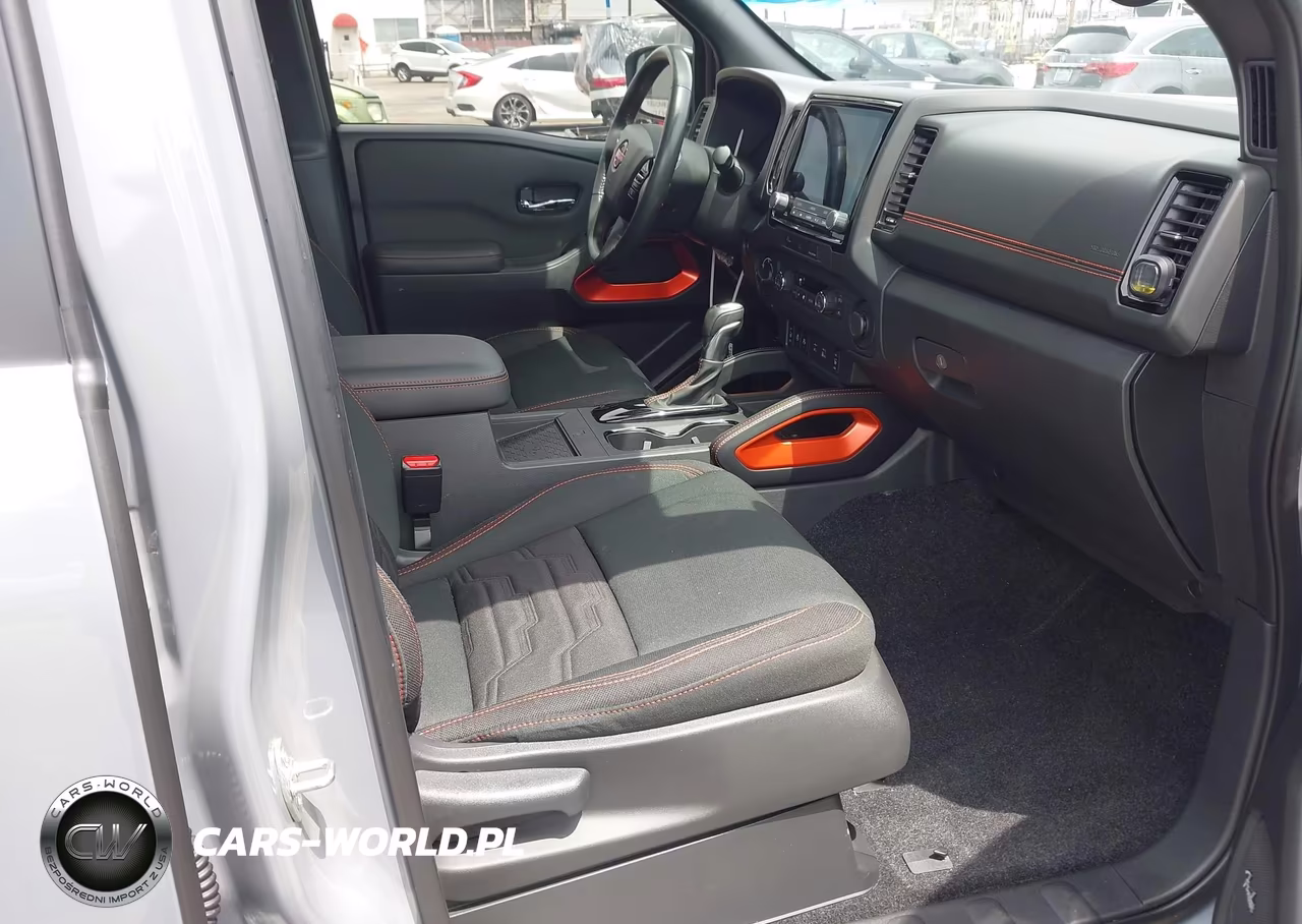 2023 Nissan Frontier Pro-4X 4X4 VIN:1N6ED1EK5PN658823 - 5