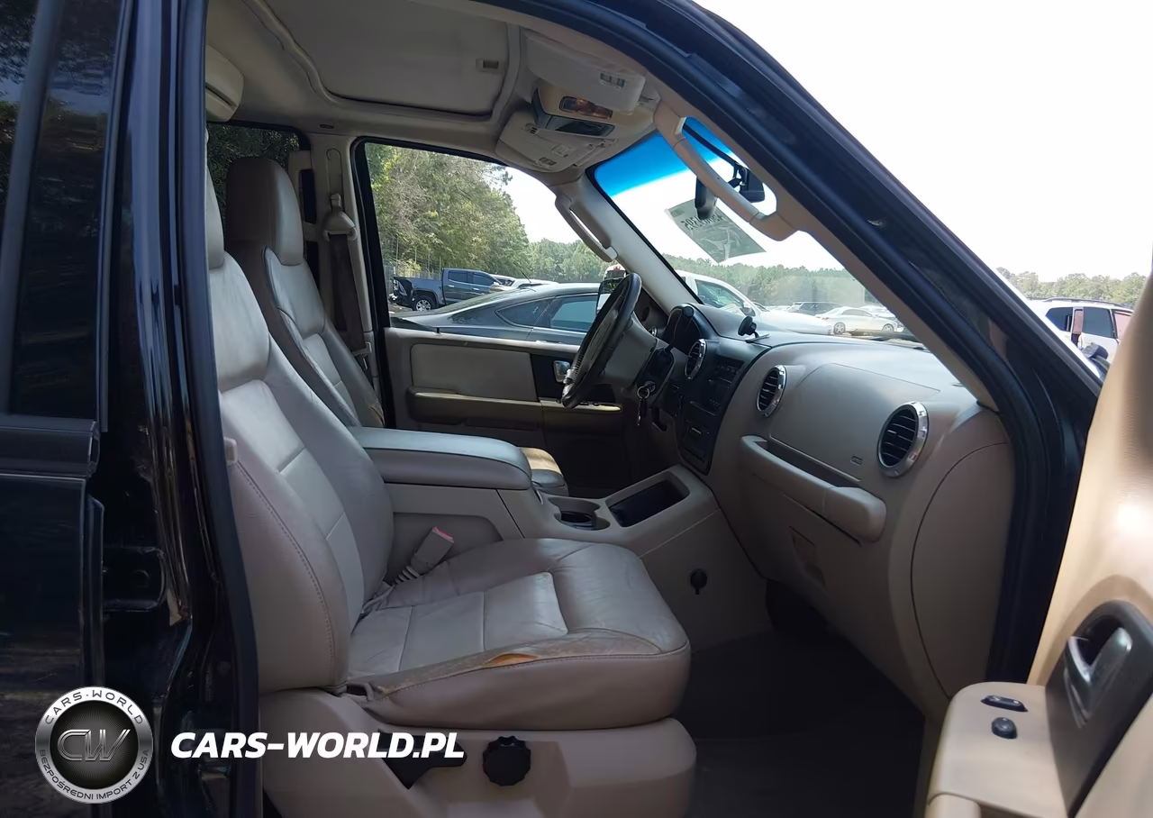 2004 Ford Expedition Eddie Bauer VIN:1FMFU18L24LA42706 - 5