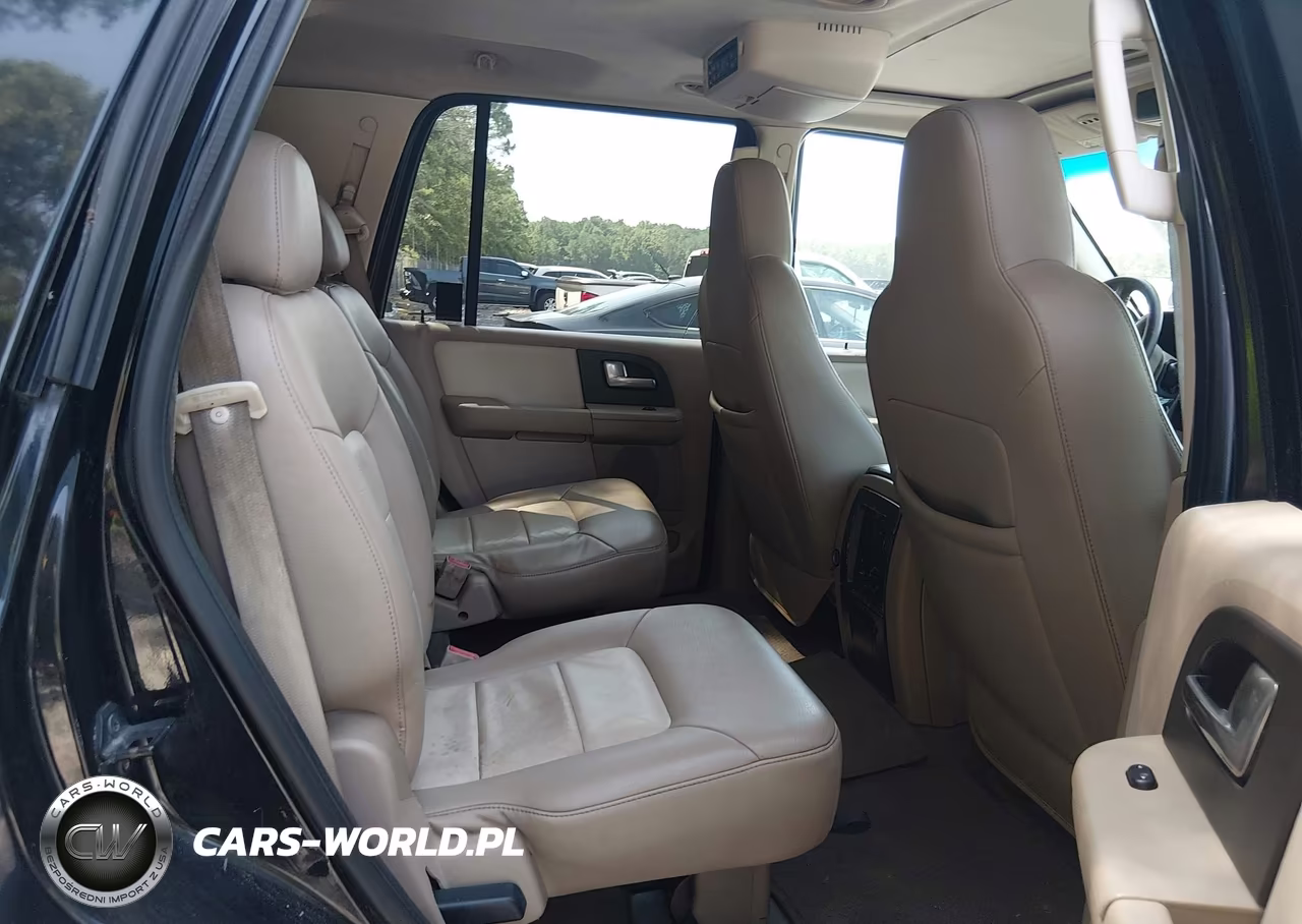2004 Ford Expedition Eddie Bauer VIN:1FMFU18L24LA42706 - 8