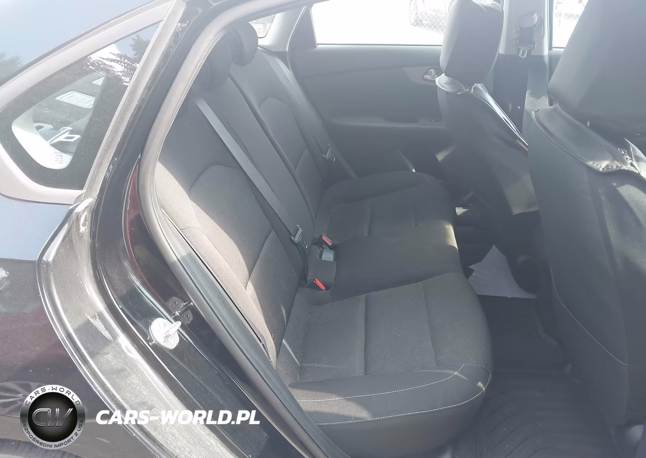 2021 Kia Forte Lxs VIN:3KPF24AD2ME284970 - 8