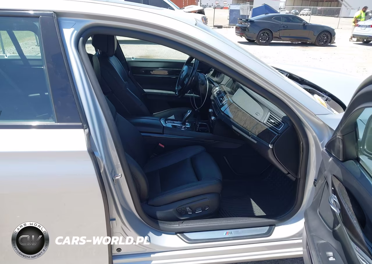 2013 BMW 740I VIN:WBAYA6C57DD143789 - 5