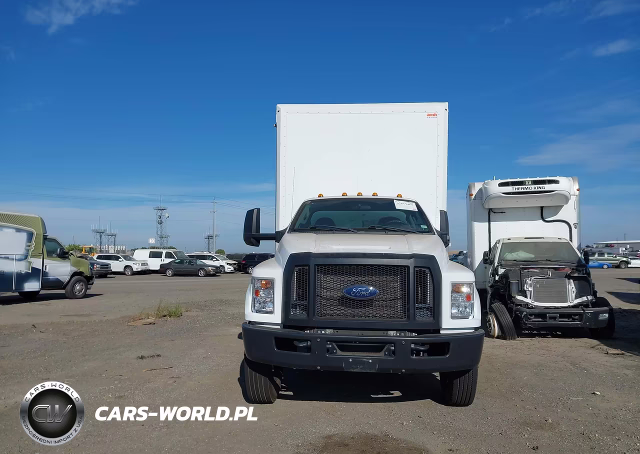 2022 Ford F-750 Gas VIN:1FDNF7AN8NDF02872 - 12