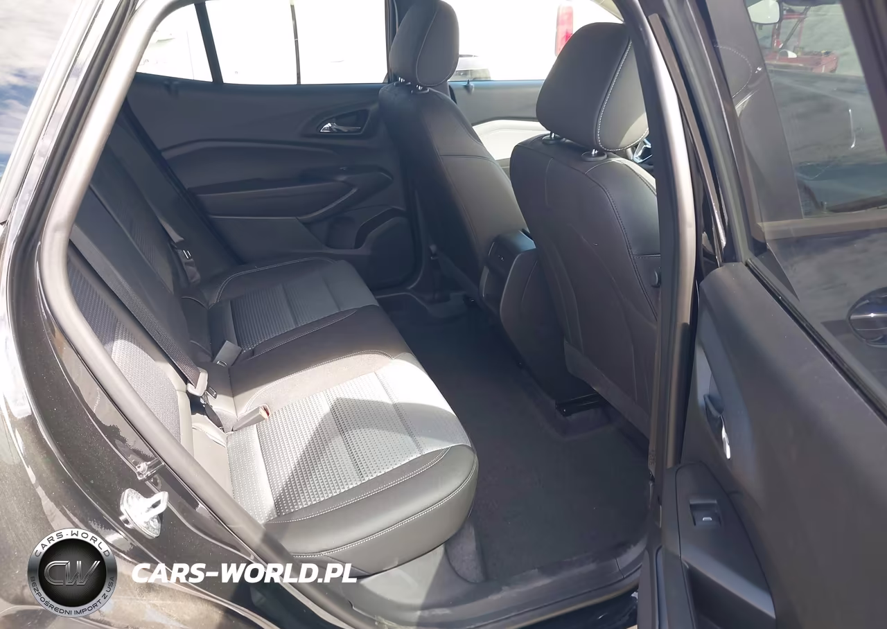 2026 Chevrolet Trax Fwd Lt VIN:KL77LHEP4TC093695 - 8