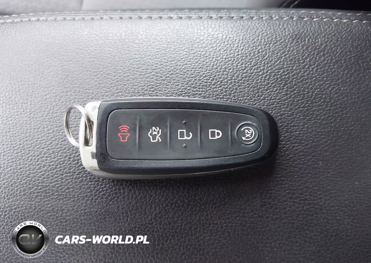 2019 Ford Escape Se VIN:1FMCU0GD4KUA33858 - 11