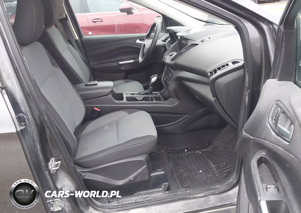 2019 Ford Escape Se VIN:1FMCU0GD4KUA33858 - 5