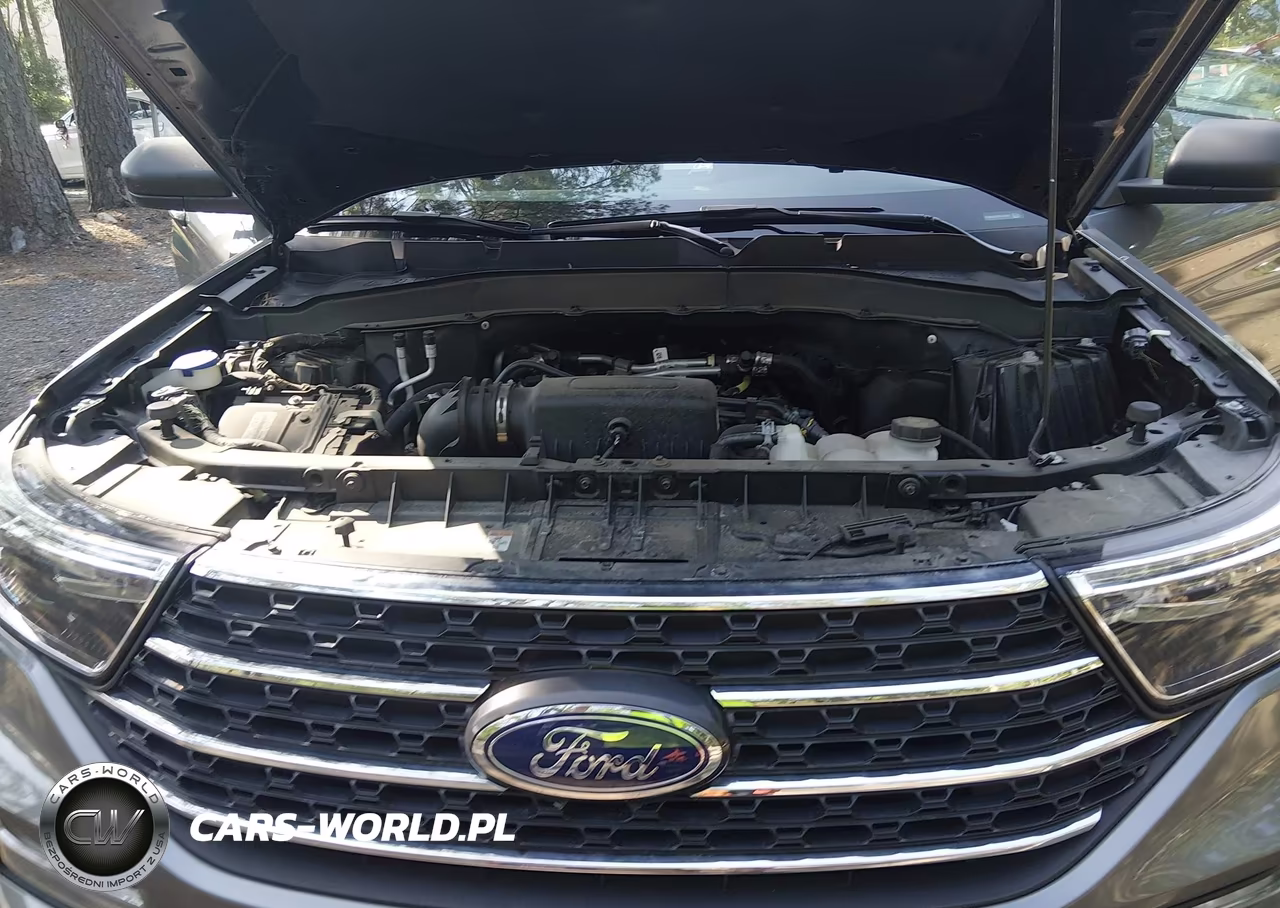 2024 Ford Explorer Xlt VIN:1FMSK8DH2RGA38492 - 10