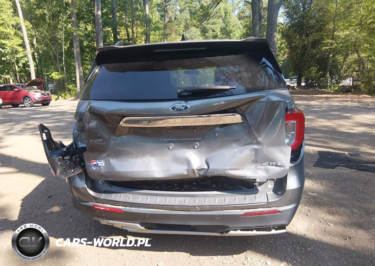 2024 Ford Explorer Xlt VIN:1FMSK8DH2RGA38492 - 16
