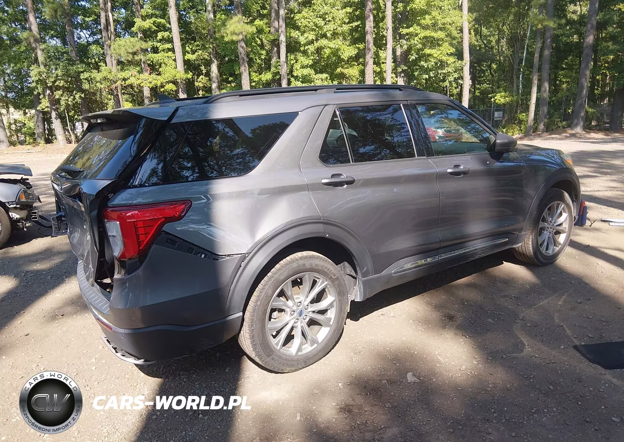2024 Ford Explorer Xlt VIN:1FMSK8DH2RGA38492 - 4