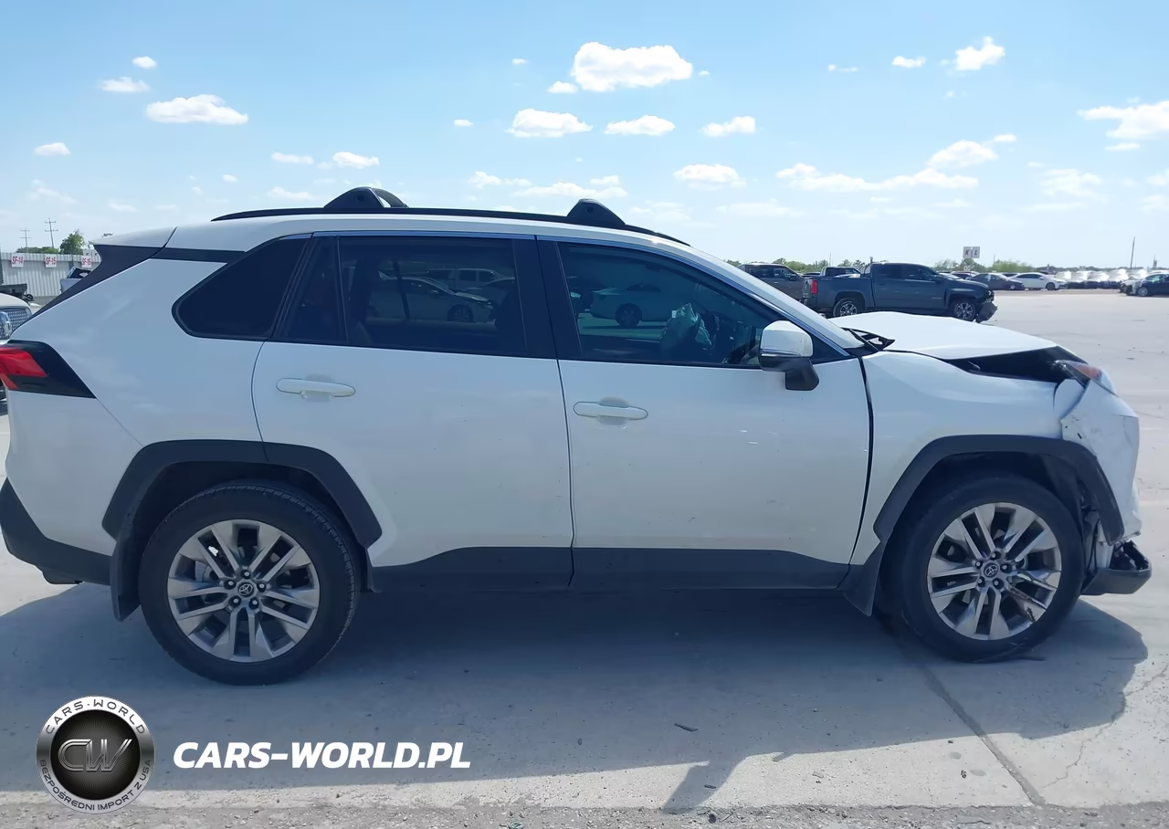 2019 Toyota Rav4 Xle Premium VIN:2T3C1RFV3KW029444 - 13