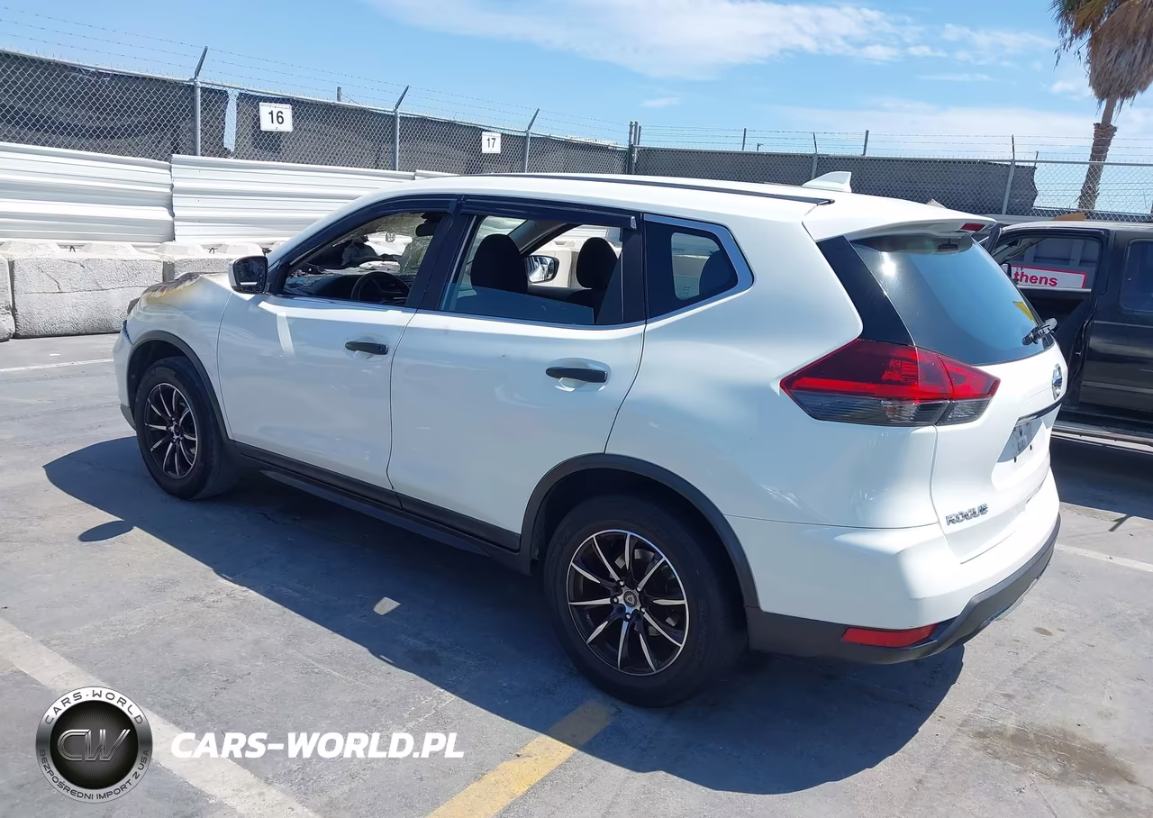 2019 Nissan Rogue S VIN:5N1AT2MT2KC772640 - 3