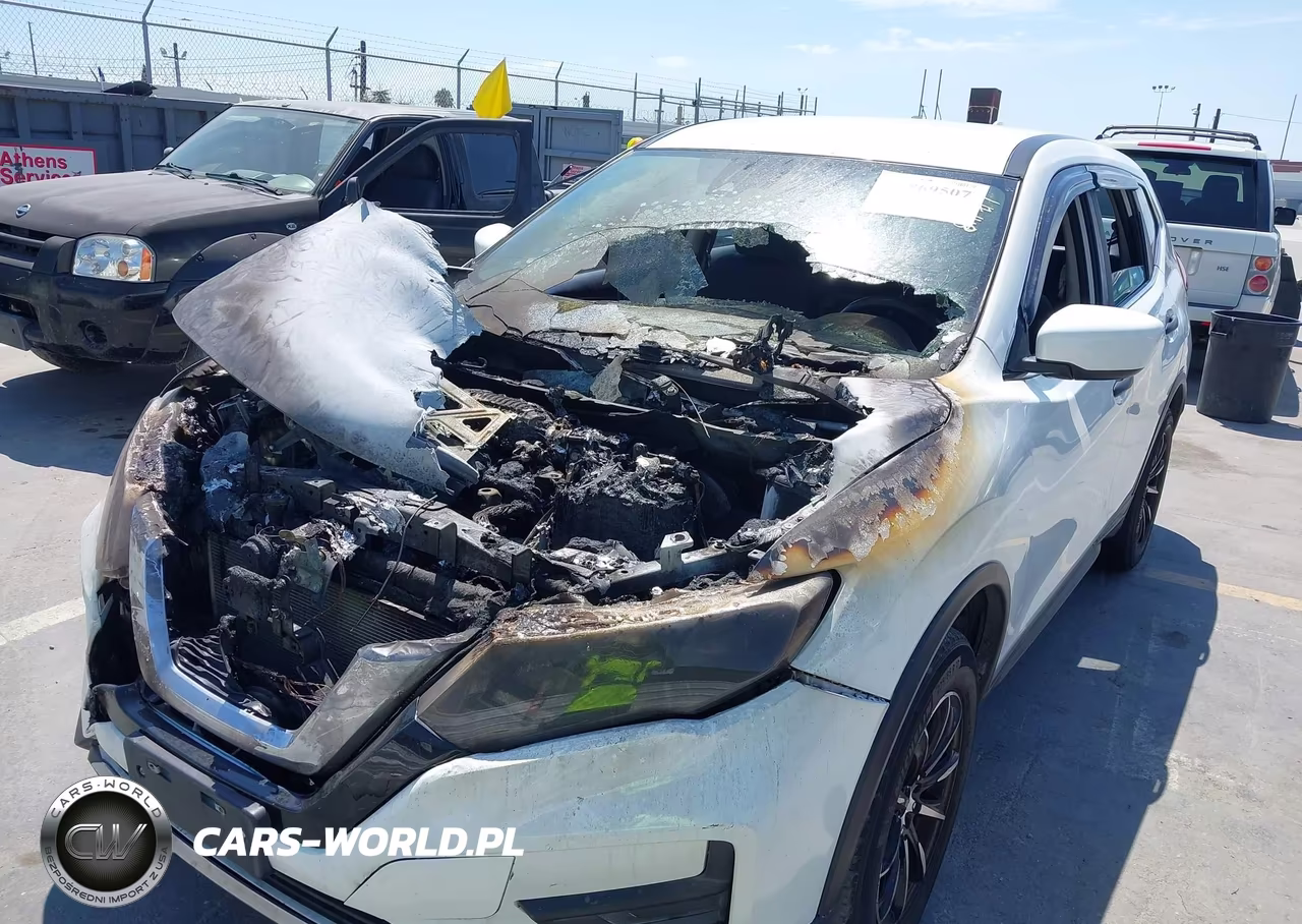 2019 Nissan Rogue S VIN:5N1AT2MT2KC772640 - 6