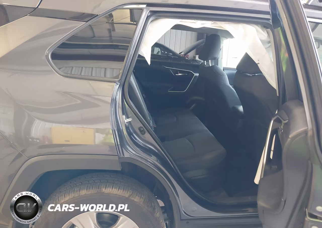 2024 Toyota Rav4 Hybrid Xle VIN:2T3RWRFV9RW207640 - 8