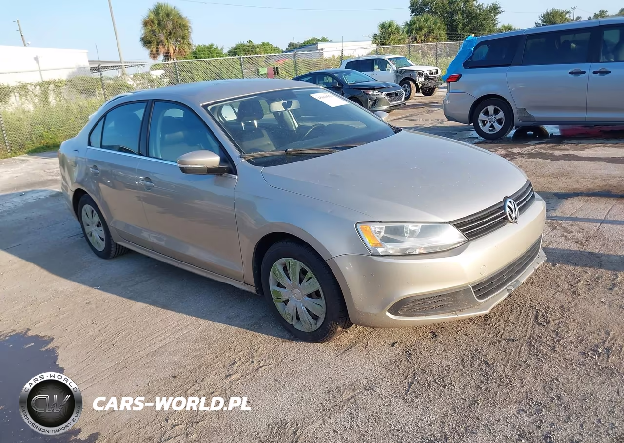 2013 Volkswagen Jetta 2.5L Se – zdjęcie 1 z 11