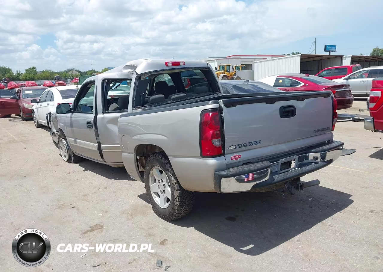 2005 Chevrolet Silverado 1500 Ls VIN:2GCEC13T651103976 - 3