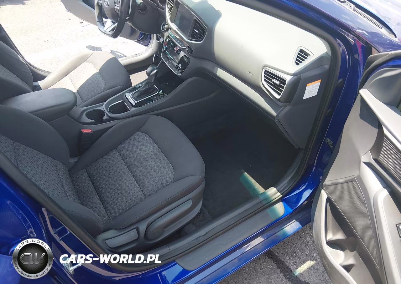 2019 Hyundai Ioniq Hybrid Sel VIN:KMHC75LCXKU119760 - 5