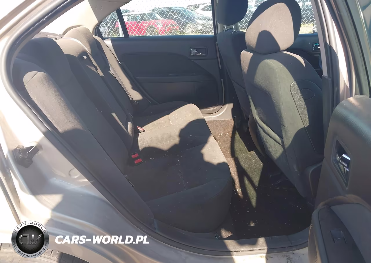 2007 Mercury Milan V6 (120A) VIN:3MEHM07177R643511 - 8