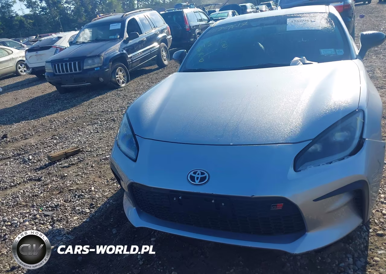 2024 Toyota Gr86 Premium VIN:JF1ZNBE11R9757638 - 12