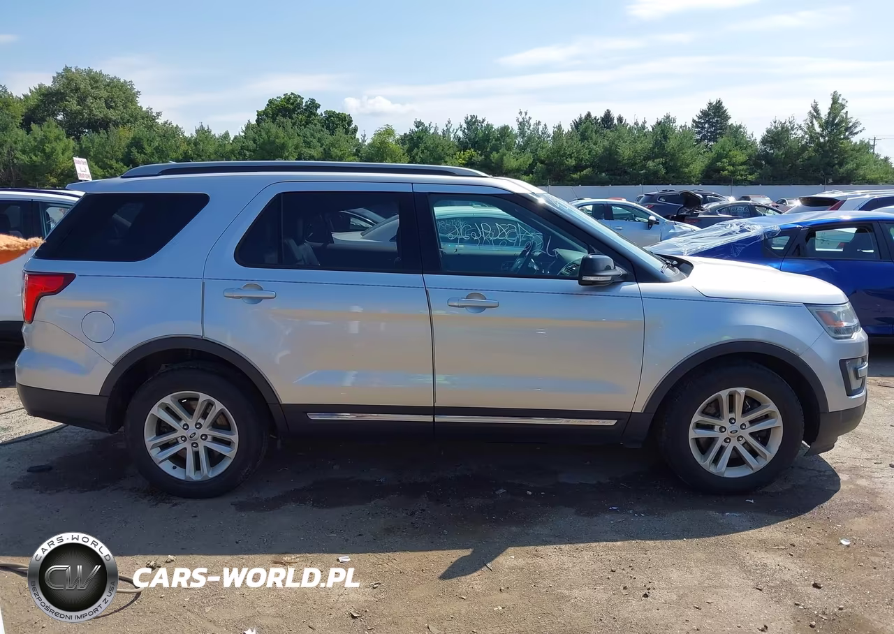 2017 Ford Explorer Xlt VIN:1FM5K7D86HGB44238 - 13