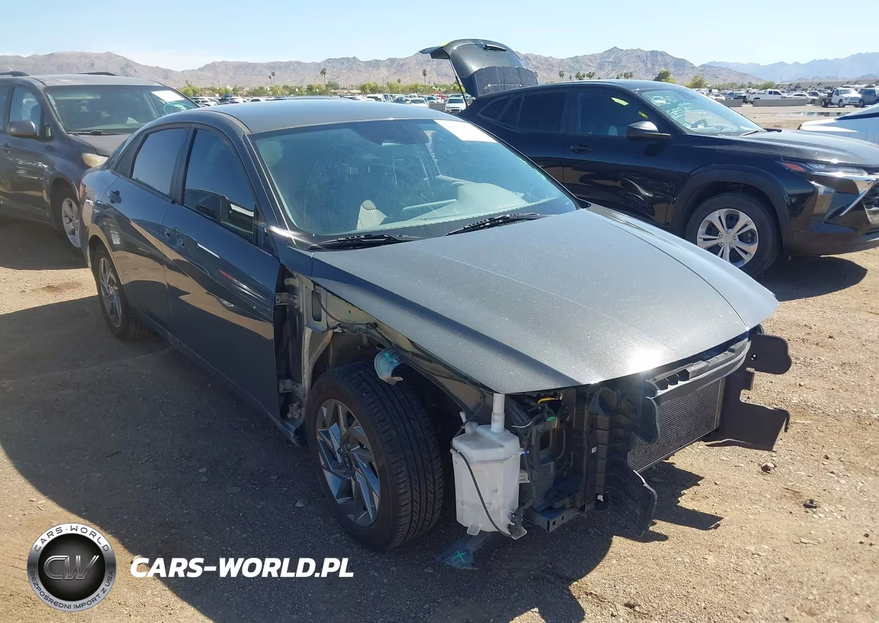 2024 Hyundai Elantra Sel