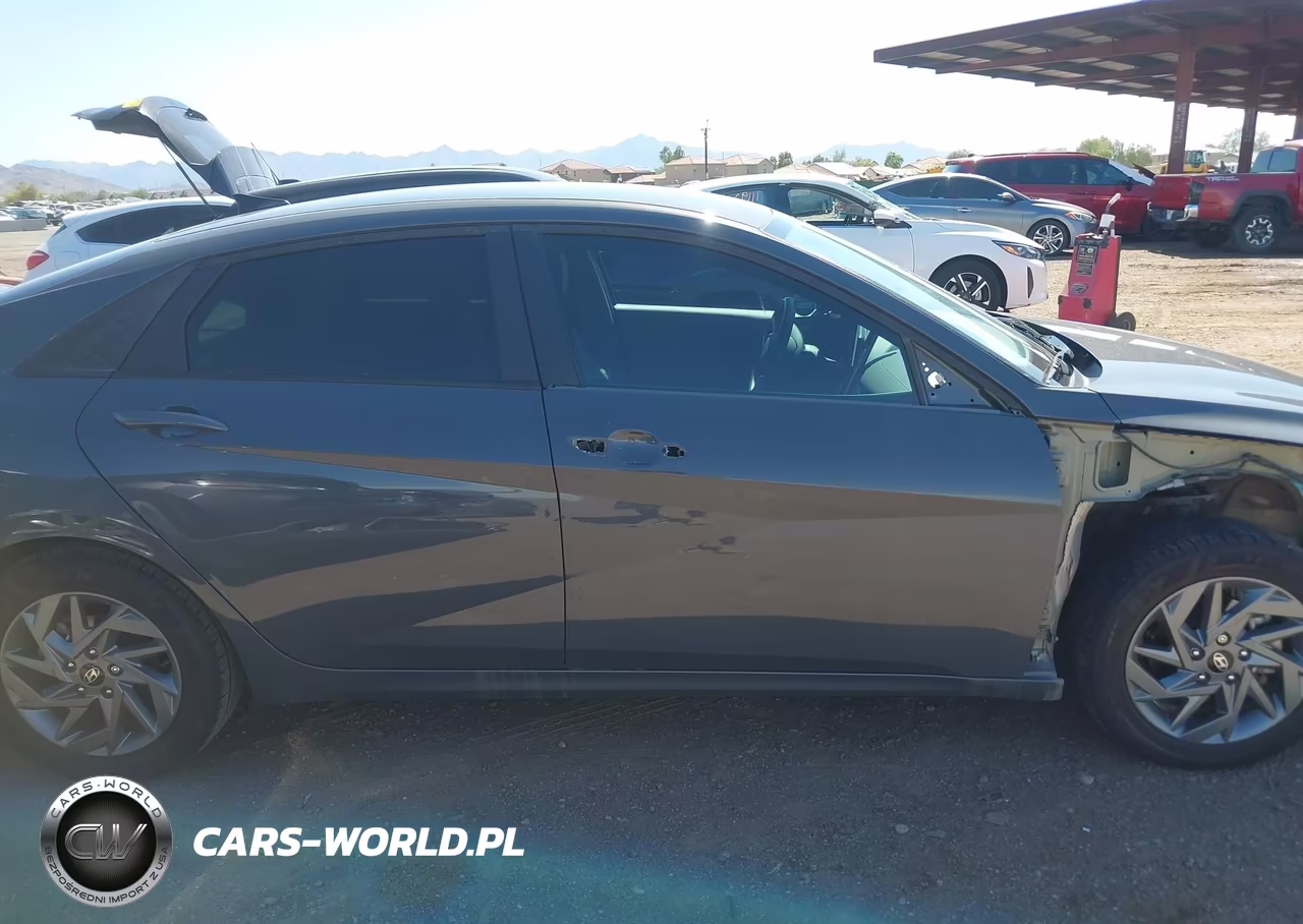 2024 Hyundai Elantra Sel VIN:KMHLM4DG1RU719176 - 13