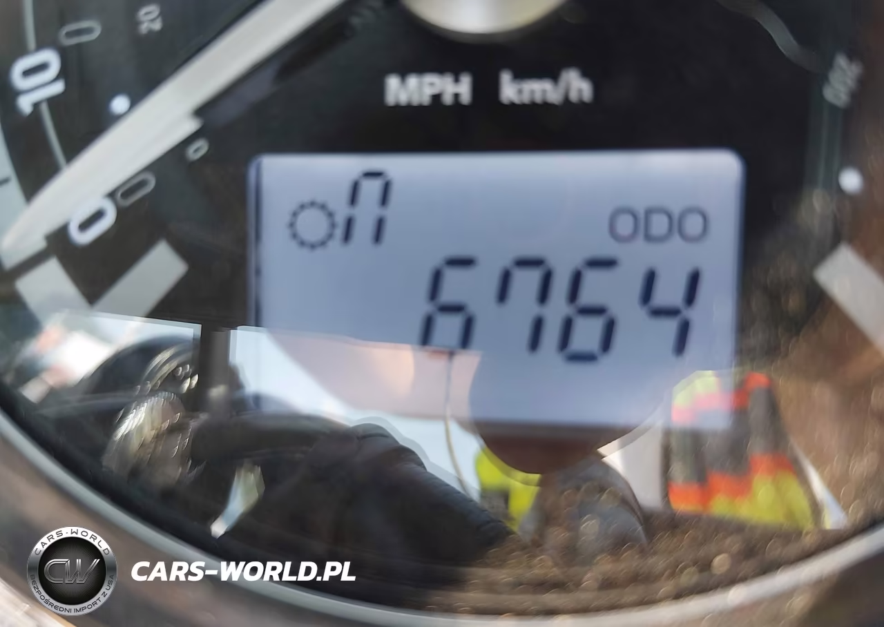 2023 Triumph Motorcycle Bonneville T120-Black VIN:SMTD40HL9PTBJ7402 - 7
