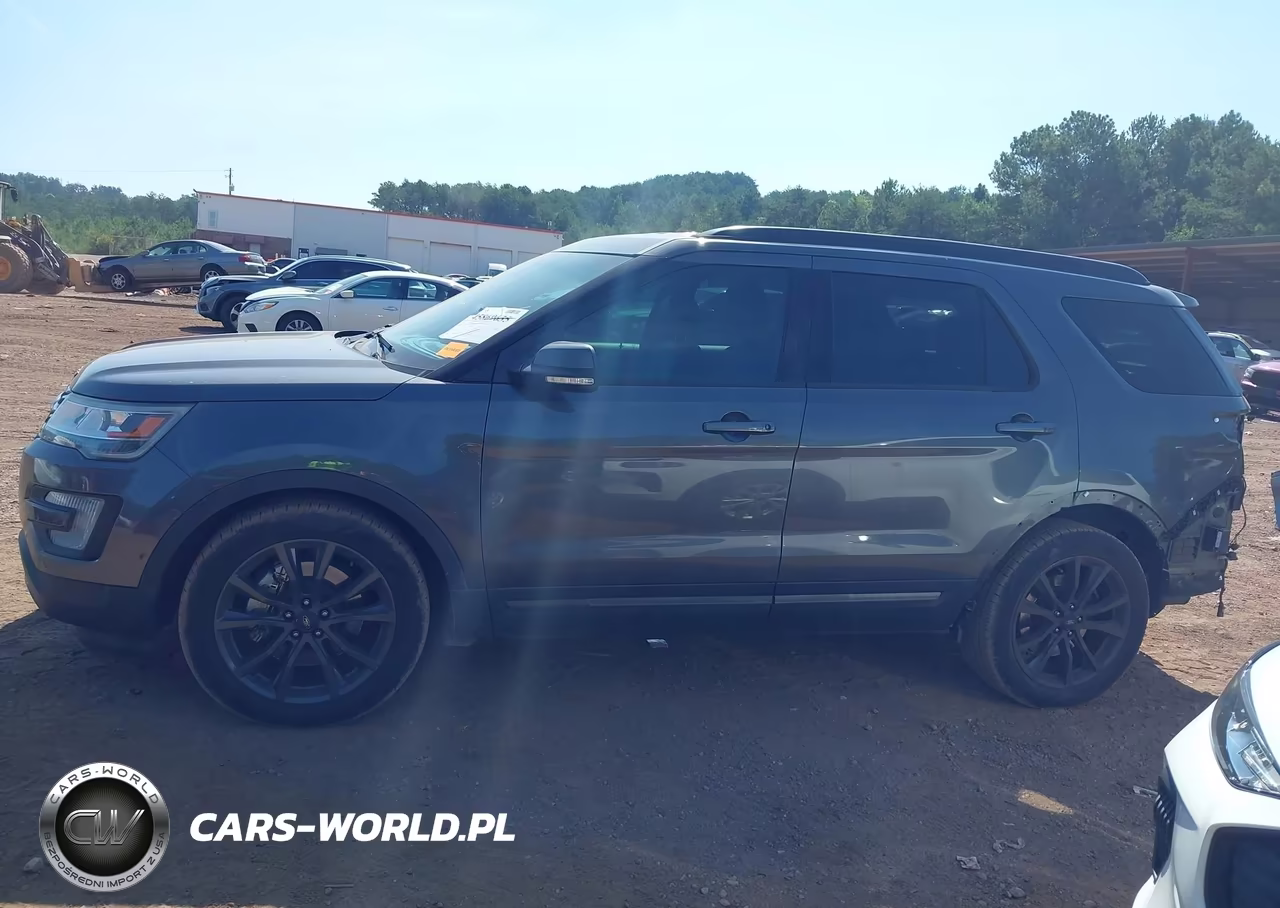 2017 Ford Explorer Xlt VIN:1FM5K7D8XHGA53893 - 15