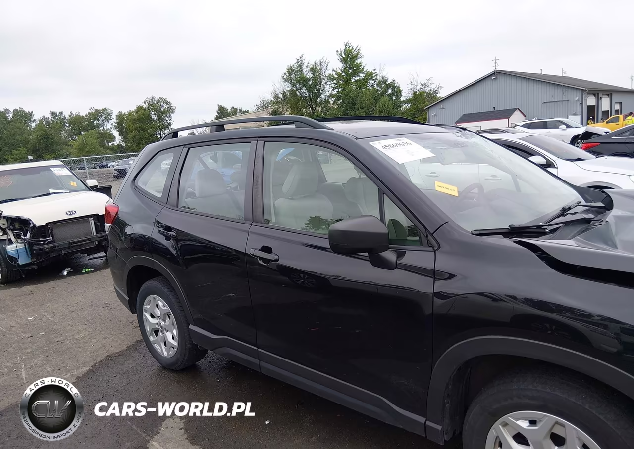 2019 Subaru Forester VIN:JF2SKACC8KH585270 - 13