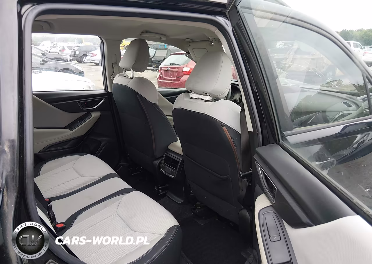 2019 Subaru Forester VIN:JF2SKACC8KH585270 - 8