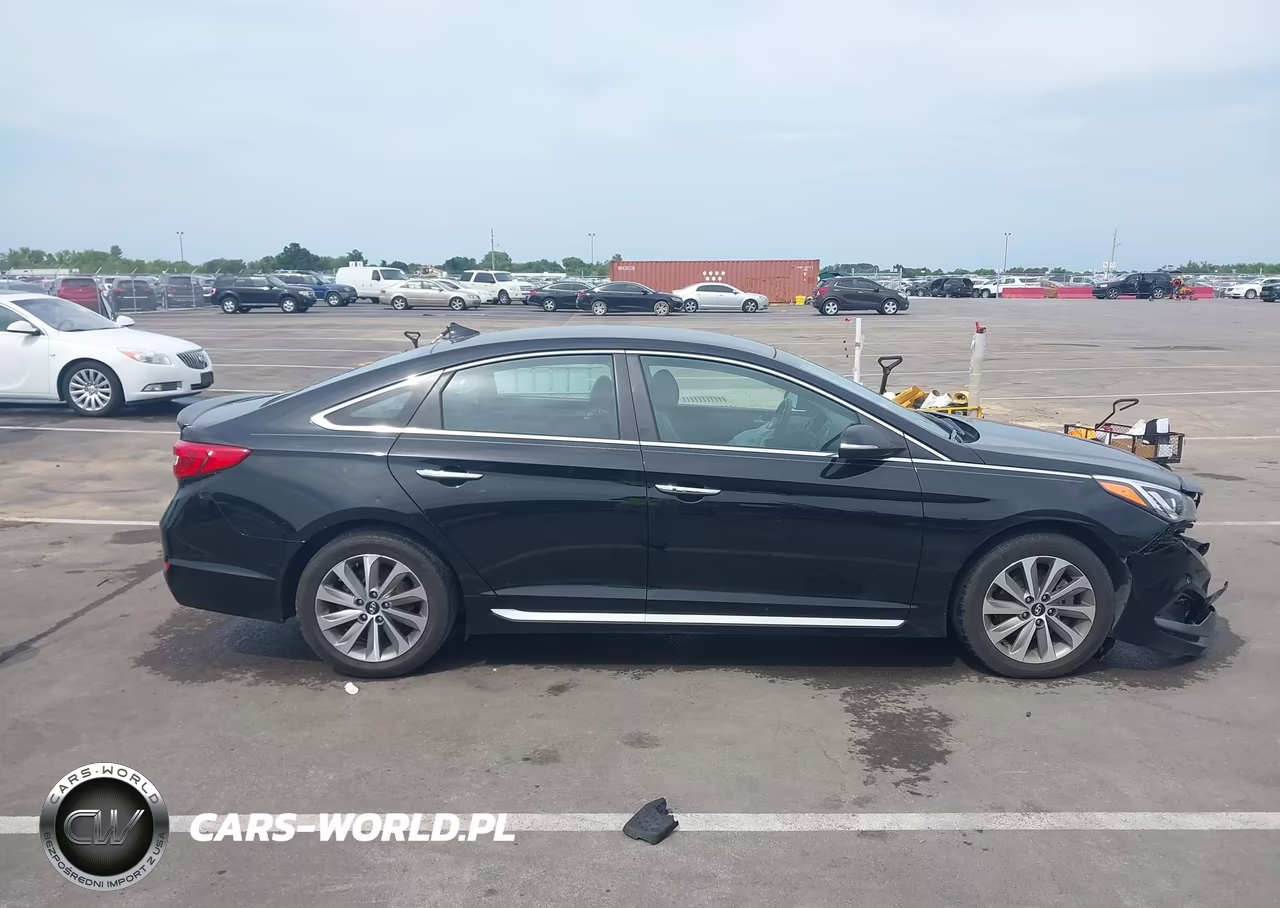 2015 Hyundai Sonata Sport VIN:5NPE34AF0FH100845 - 12
