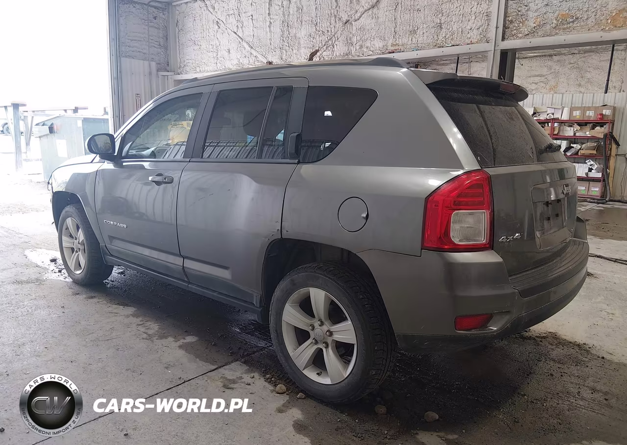 2011 Jeep Compass VIN:1J4NF1FB4BD248339 - 3