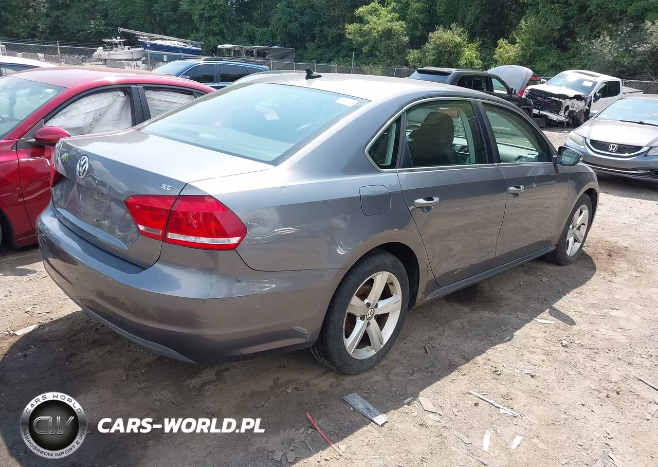 2012 Volkswagen Passat 2.5L Se VIN:1VWBP7A36CC031775 - 4