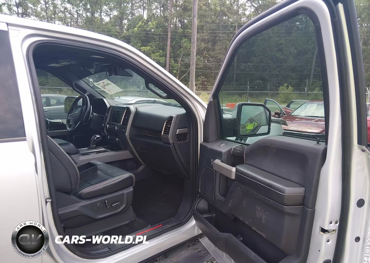 2018 Ford F-150 Raptor VIN:1FTFW1RG1JFE46140 - 5