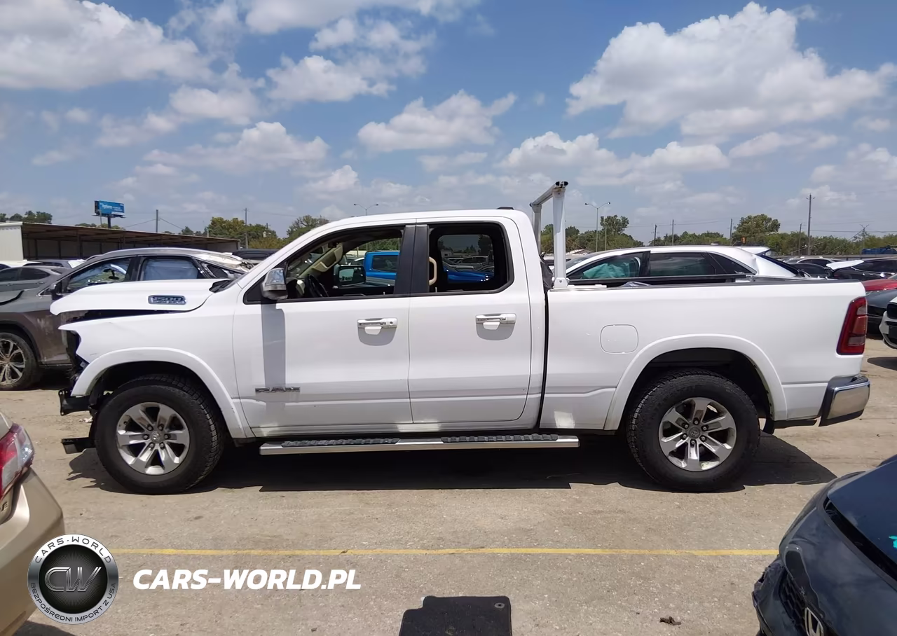2020 Ram 1500 Laramie 4X4 6'4 Box VIN:1C6SRFDT8LN281341 - 14