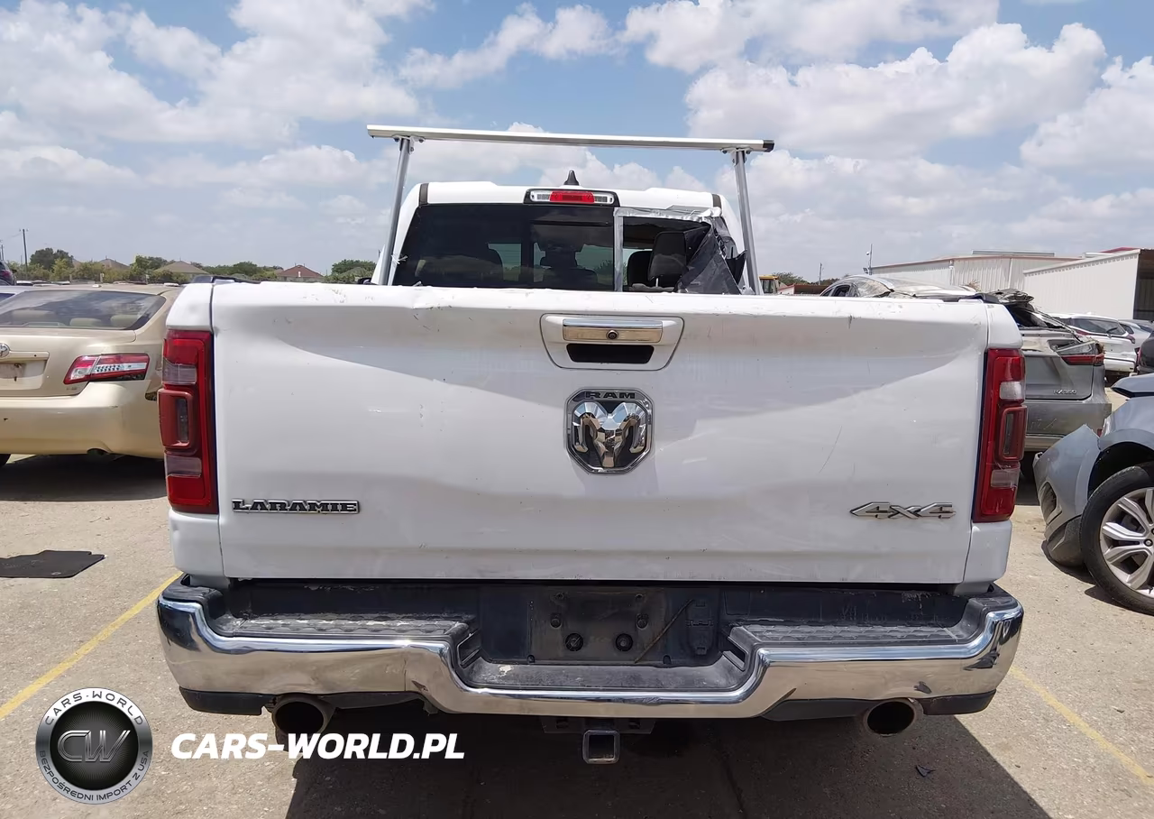 2020 Ram 1500 Laramie 4X4 6'4 Box VIN:1C6SRFDT8LN281341 - 16