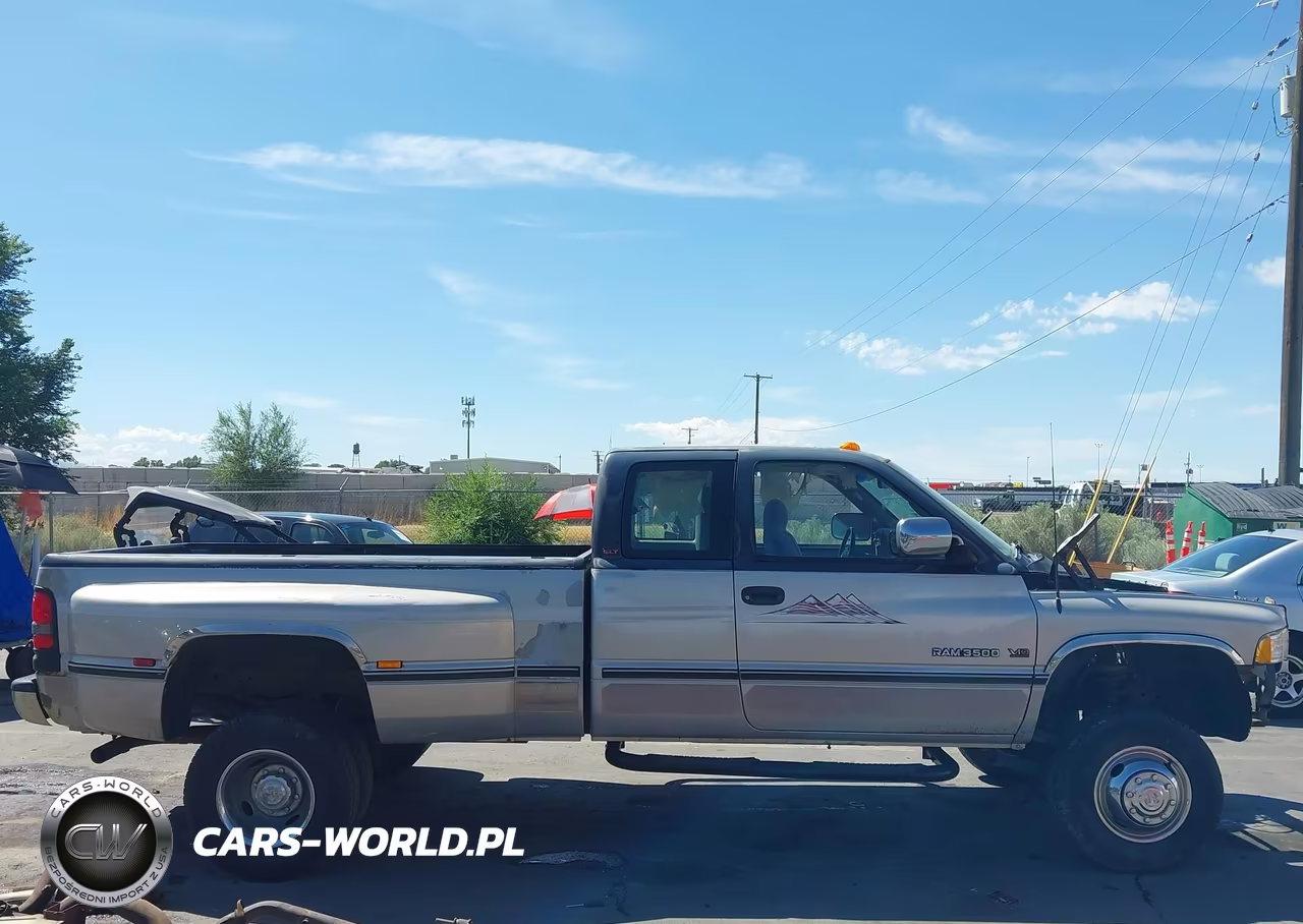 1996 Dodge Ram 3500 VIN:3B7MF33W5TM149619 - 14