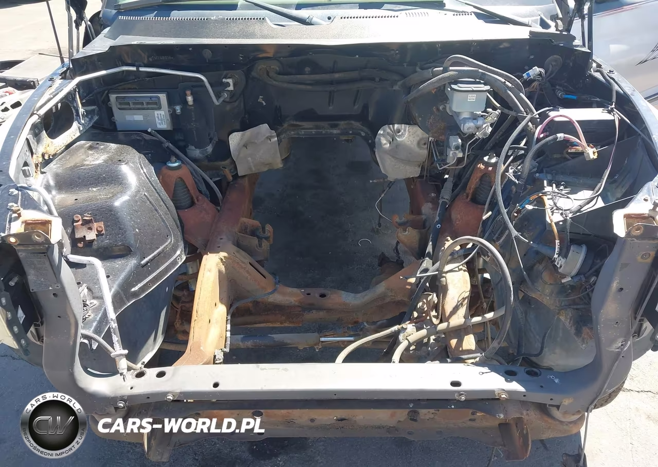 1996 Dodge Ram 3500 VIN:3B7MF33W5TM149619 - 9