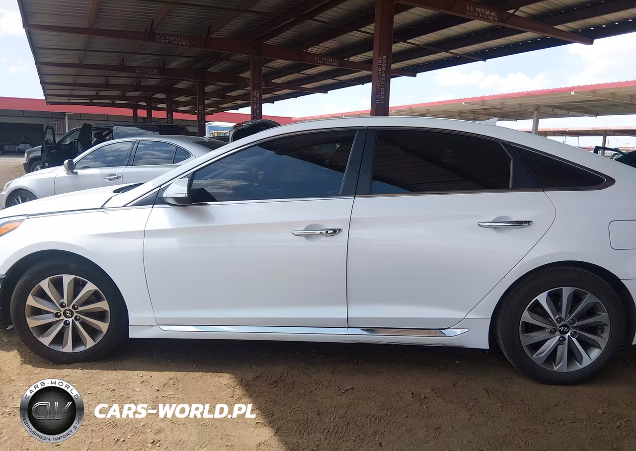 2015 Hyundai Sonata Sport VIN:5NPE34AF8FH046937 - 15
