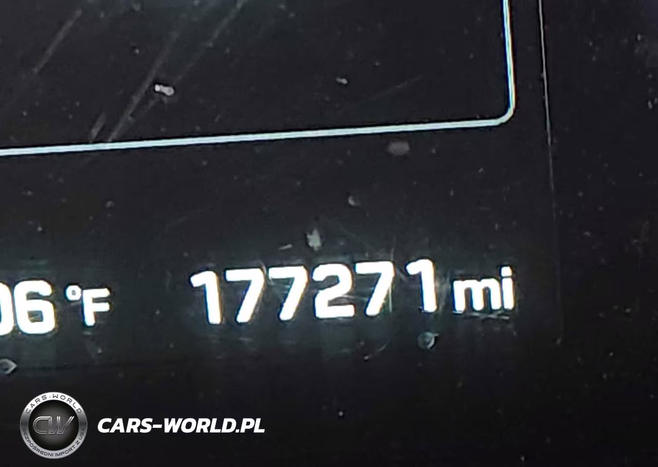 2015 Hyundai Sonata Sport VIN:5NPE34AF8FH046937 - 16
