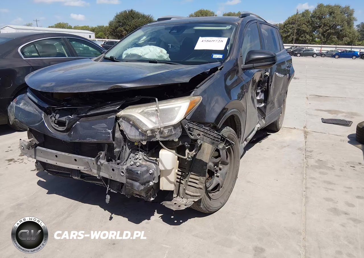 2018 Toyota Rav4 Le VIN:JTMZFREVXJJ739211 - 2