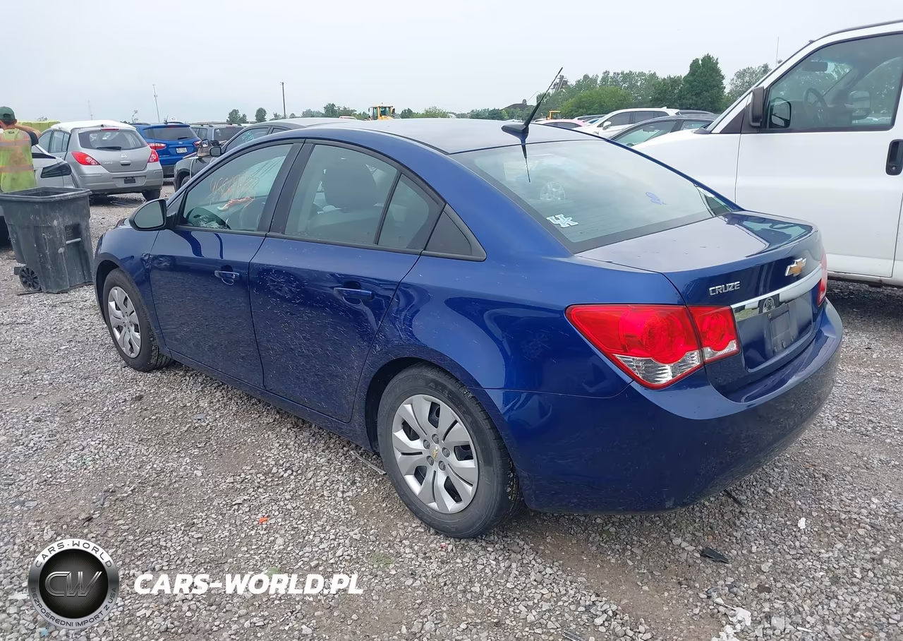 2013 Chevrolet Cruze Ls Auto VIN:1G1PA5SH0D7295263 - 3
