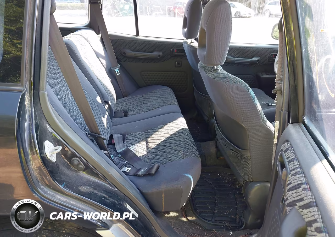 2000 Toyota Rav4 VIN:JT3HP10V5Y7168529 - 8