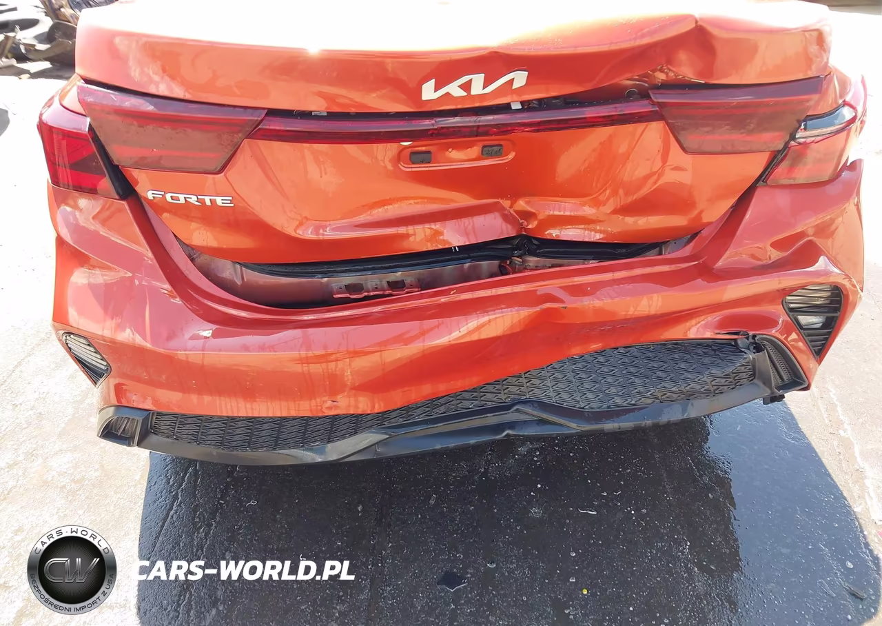 2022 Kia Forte Lxs VIN:3KPF24AD0NE437833 - 6