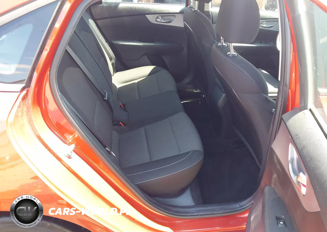 2022 Kia Forte Lxs VIN:3KPF24AD0NE437833 - 8