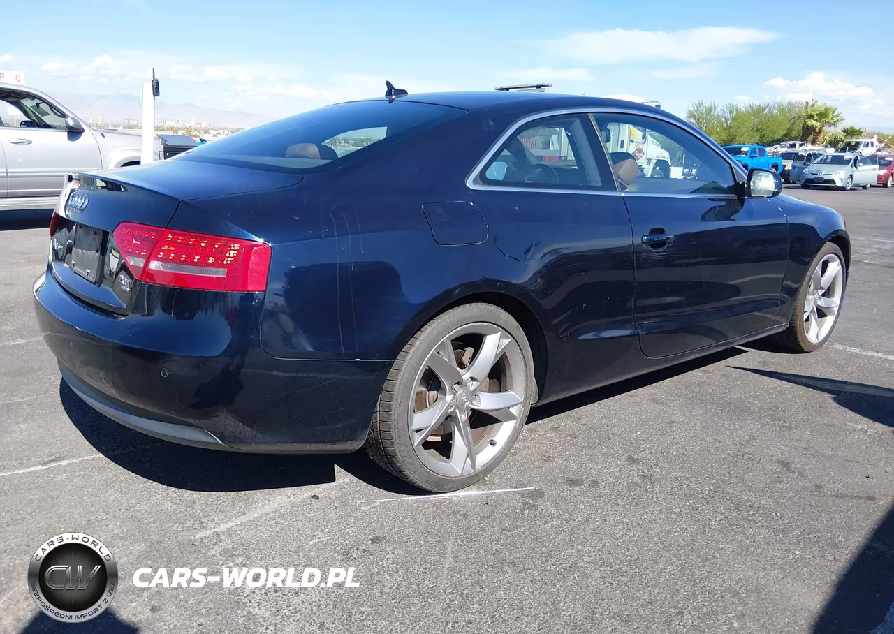 2011 Audi A5 2.0T Premium VIN:WAULFAFR0BA045232 - 4