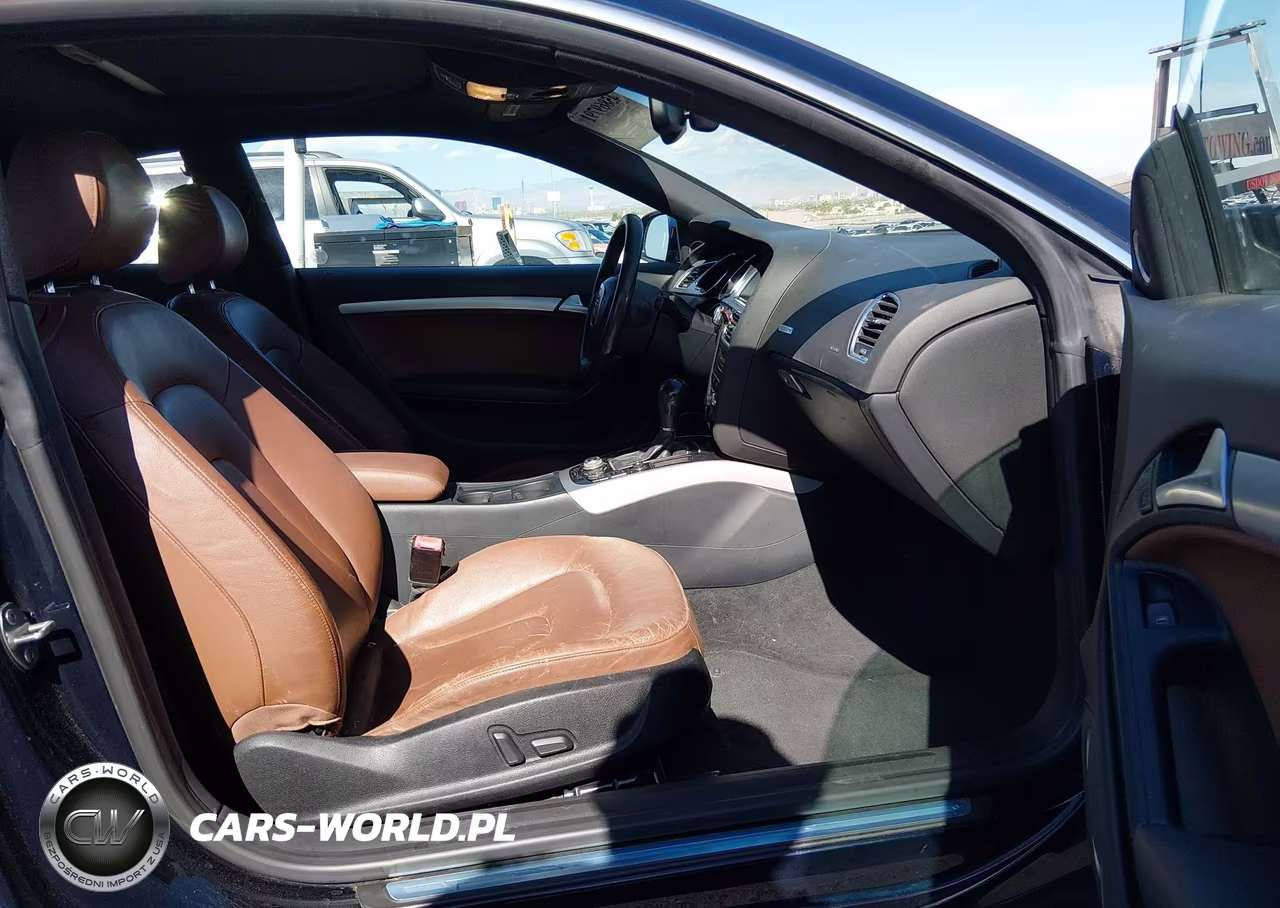 2011 Audi A5 2.0T Premium VIN:WAULFAFR0BA045232 - 5