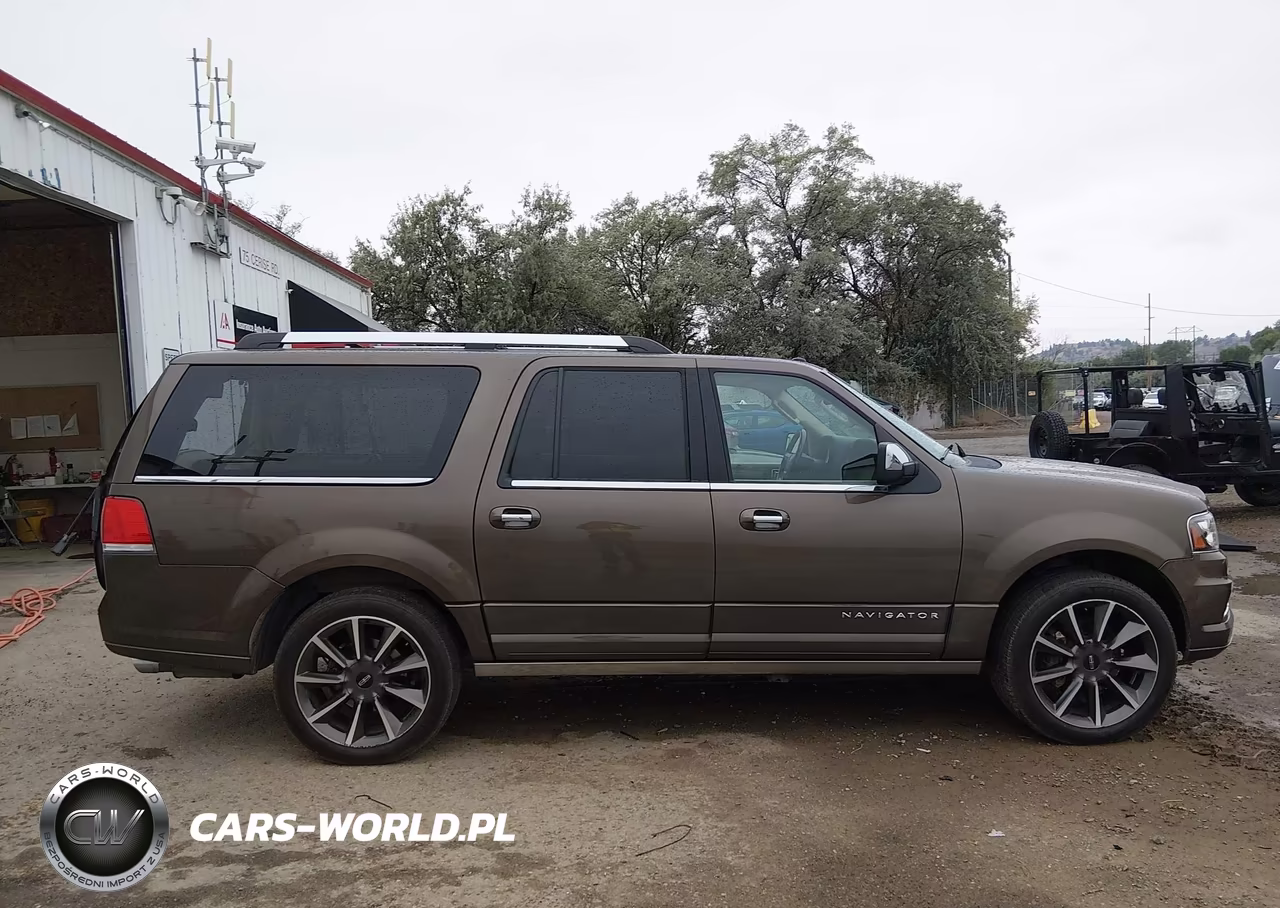 2017 Lincoln Navigator L Reserve VIN:5LMJJ3LT7HEL13384 - 13