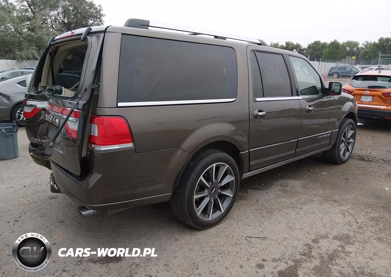 2017 Lincoln Navigator L Reserve VIN:5LMJJ3LT7HEL13384 - 4