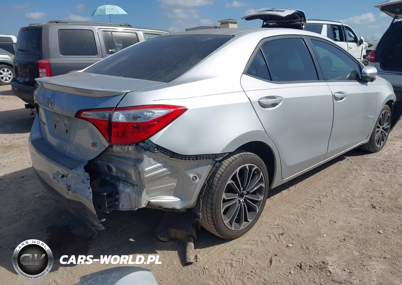 2016 Toyota Corolla S Plus VIN:5YFBURHEXGP382071 - 4