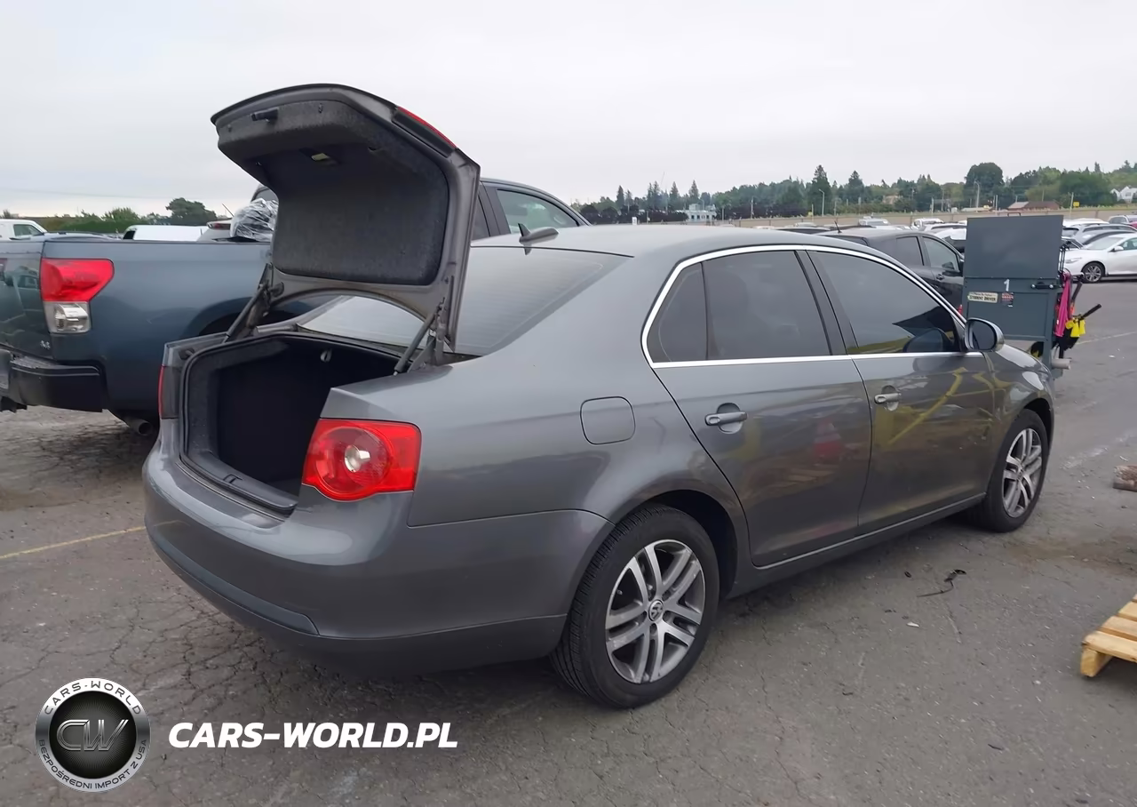 2005 Volkswagen Jetta 2.5 VIN:3VWSG71K05M638229 - 4